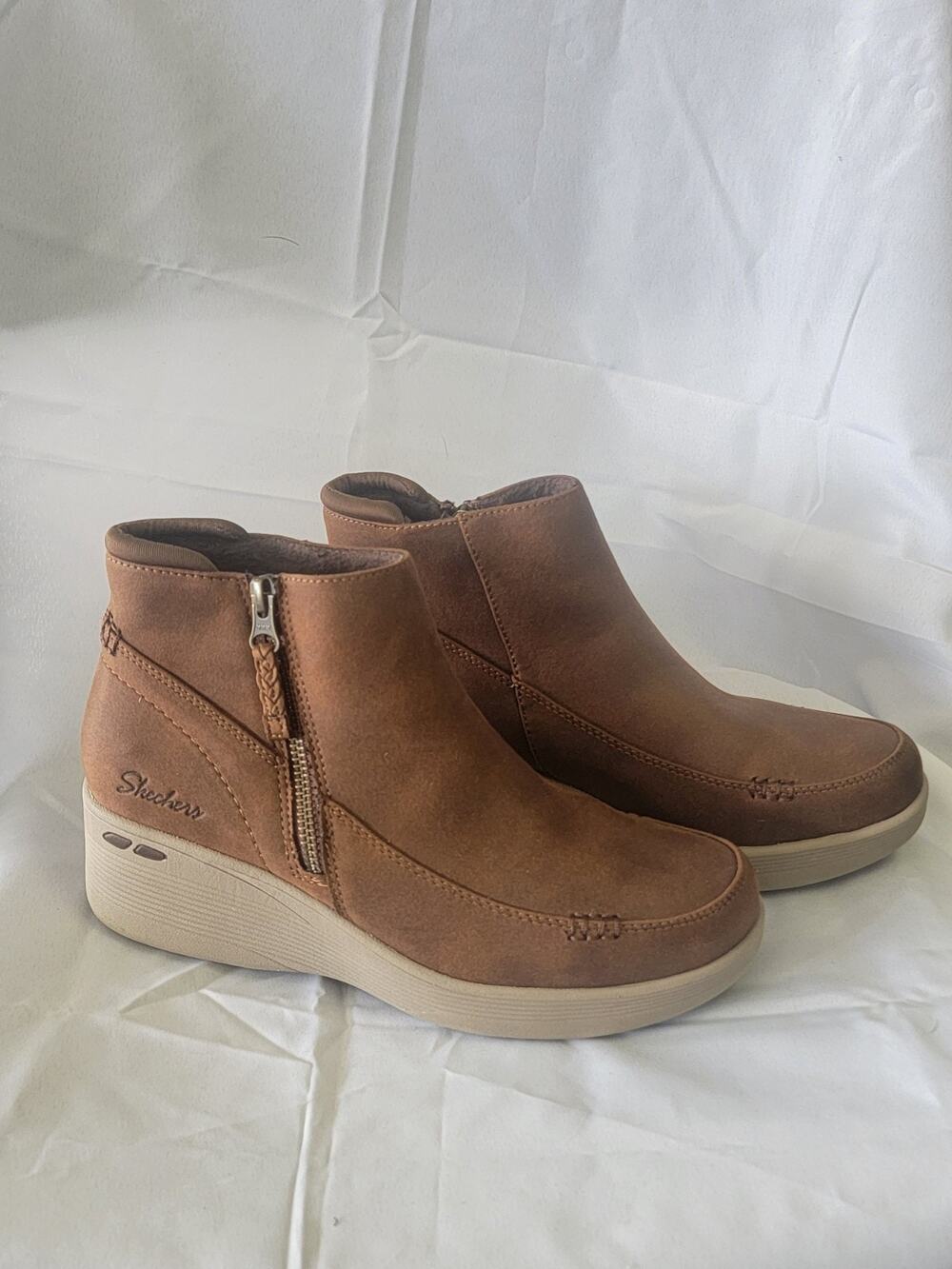 Skechers Pier Lite Boot Ladies Size 8M Winter Snow Fall Boots New No Box